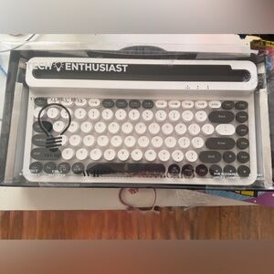 Brand new Tech Enthusiast wireless keyboard